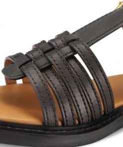 See By Chloé Cila Leather Flat Sandals -See by Chloé And 3.1 Phillip Lim Sales unnamed file 155